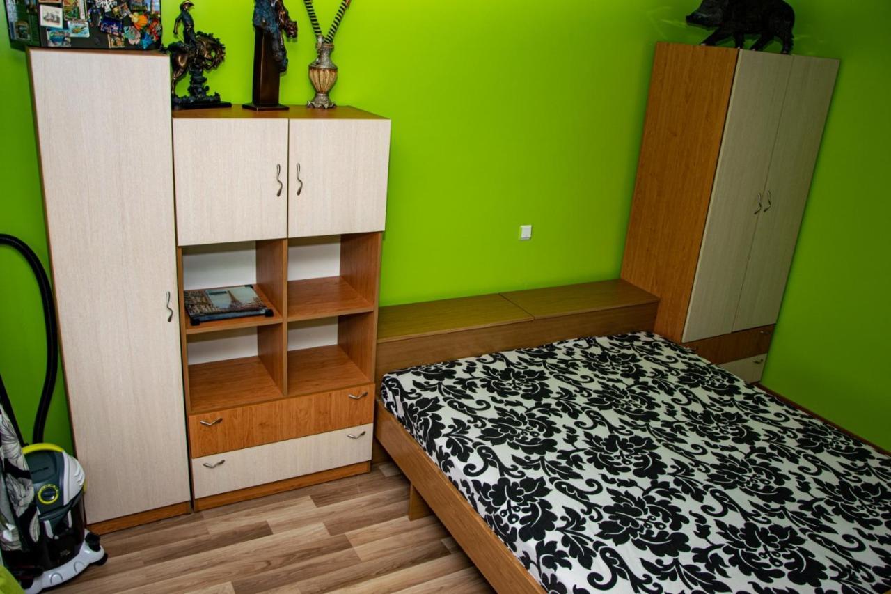 Vilhelmov'S Apartament Луковіт Екстер'єр фото